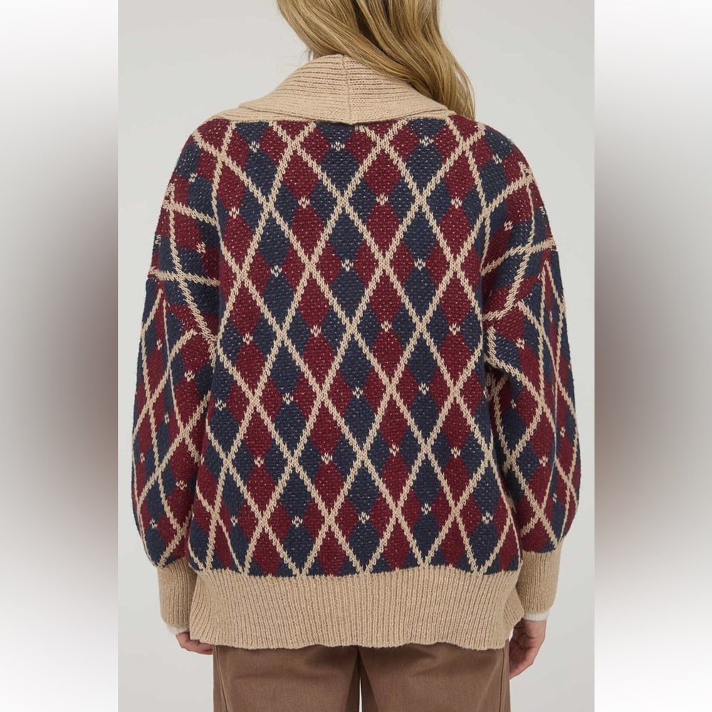 Blu Pepper Beige and Navy Argyle Cardigan - Picture 2 of 5